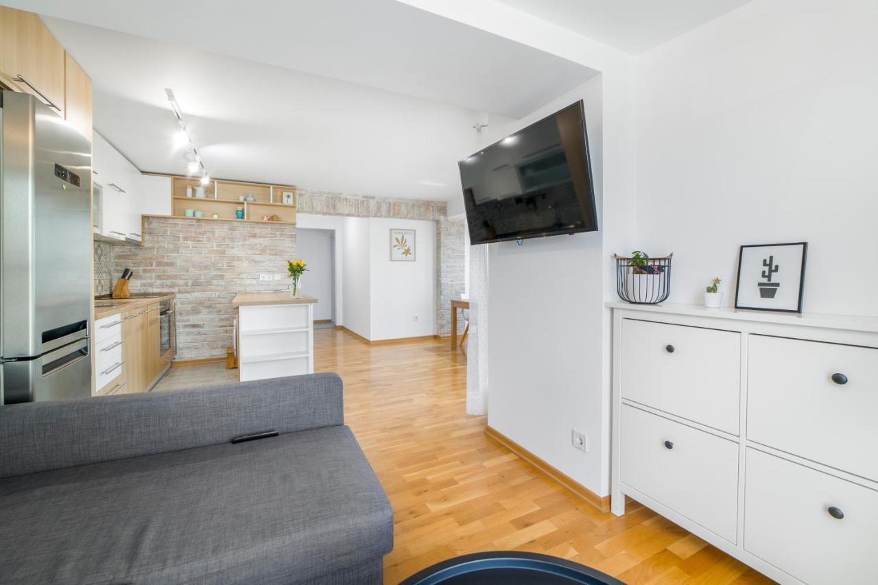 Exclusive Apartment Studentski Grad Sofia Exterior foto