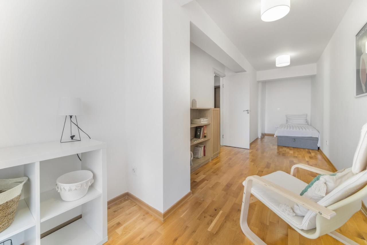 Exclusive Apartment Studentski Grad Sofia Exterior foto